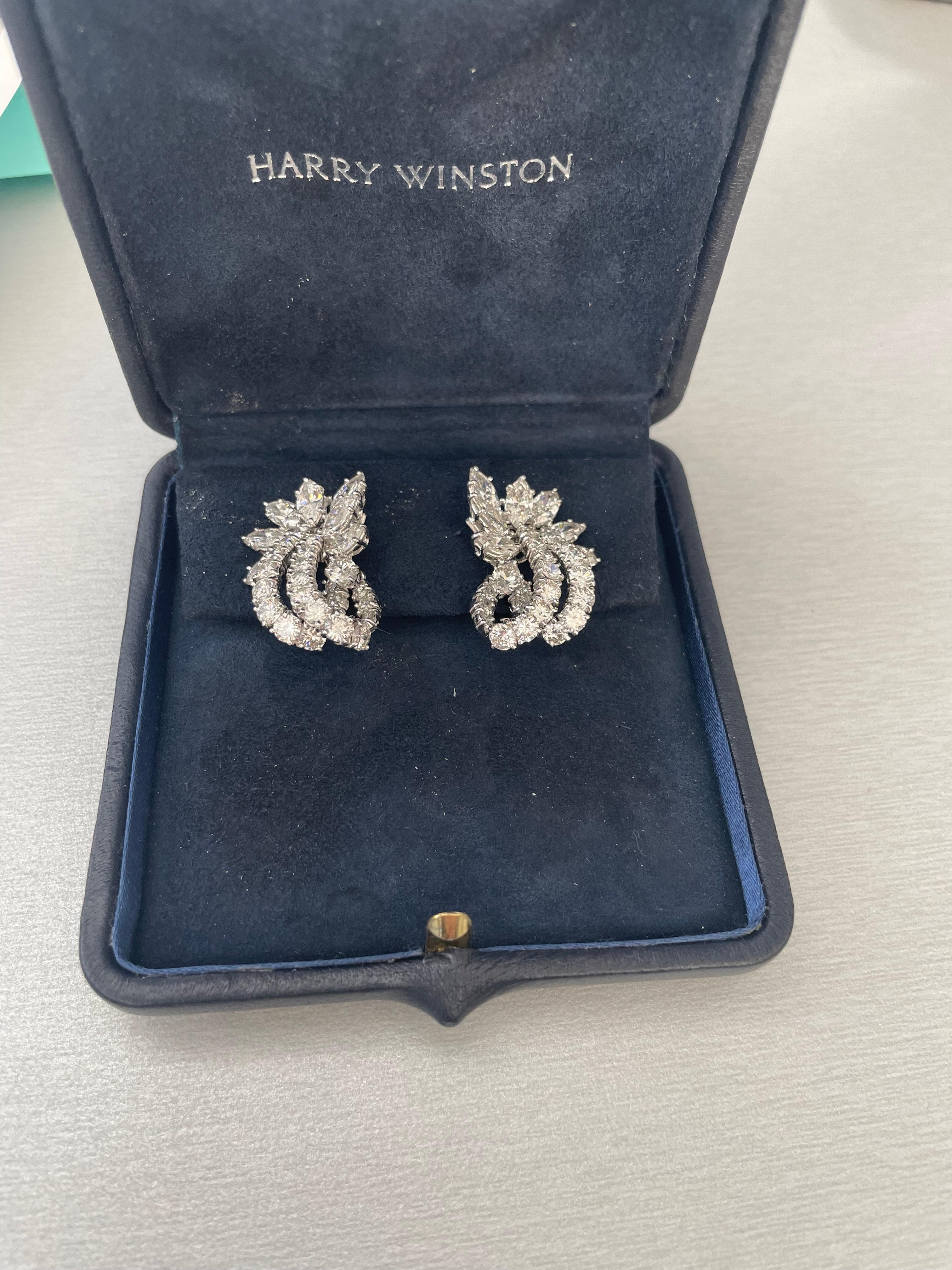 Harry Winston Boucles d'oreilles grappe de diamants  en vente 4
