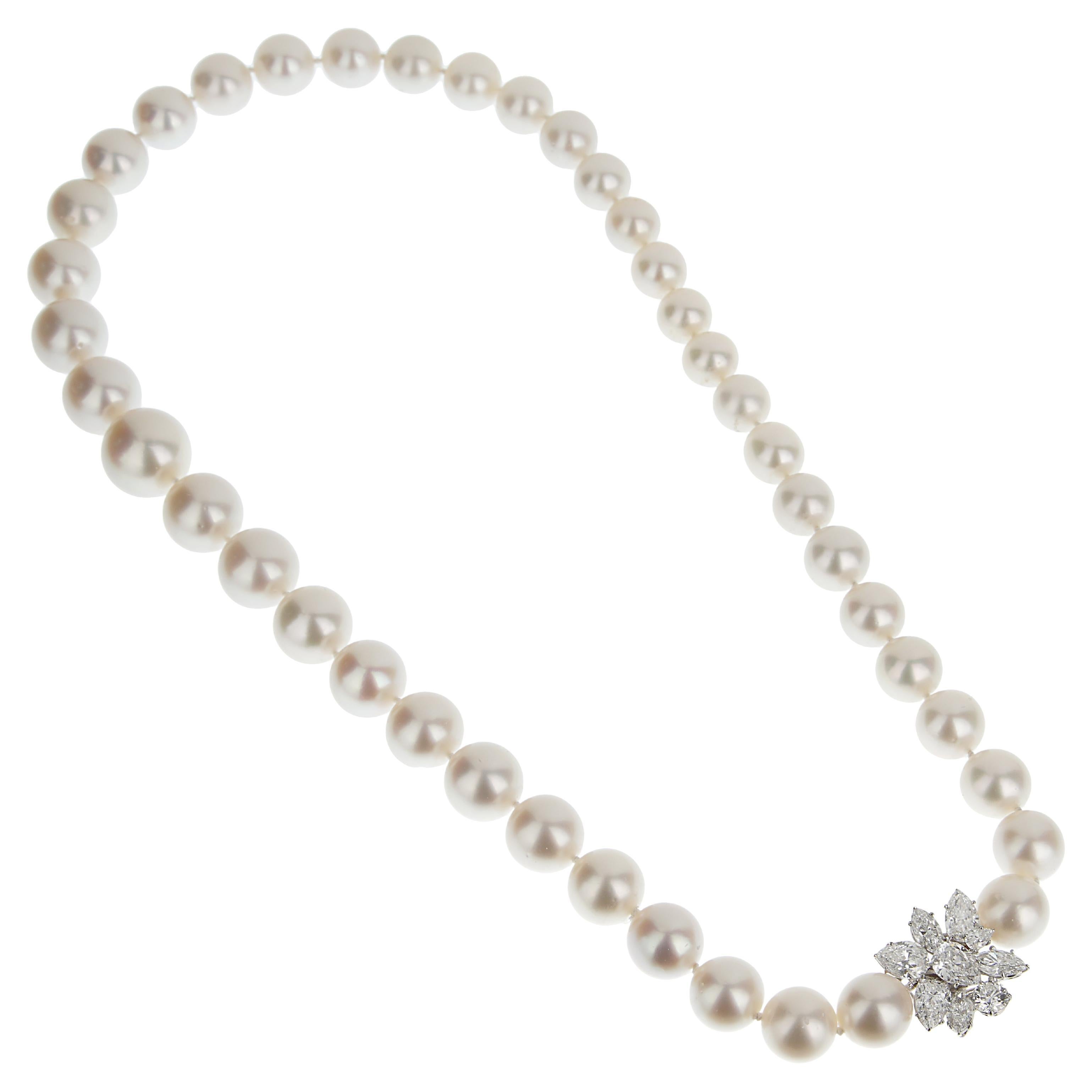 Harry Winston Cluster Pearl Platinum Diamond Necklace For Sale