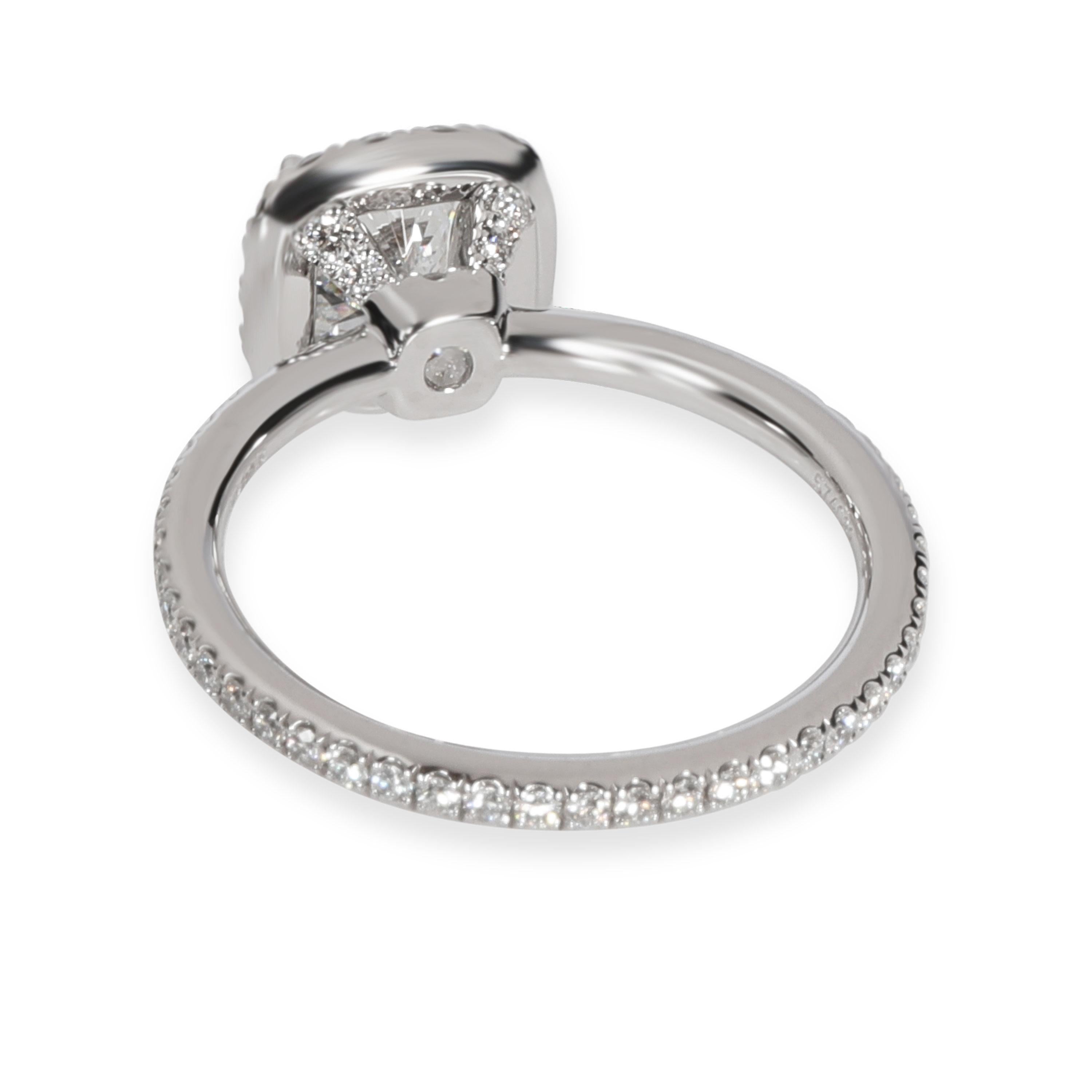 Cushion Cut Harry Winston Cushion Diamond Engagement Ring in Platinum E VS1 1.76 Carat