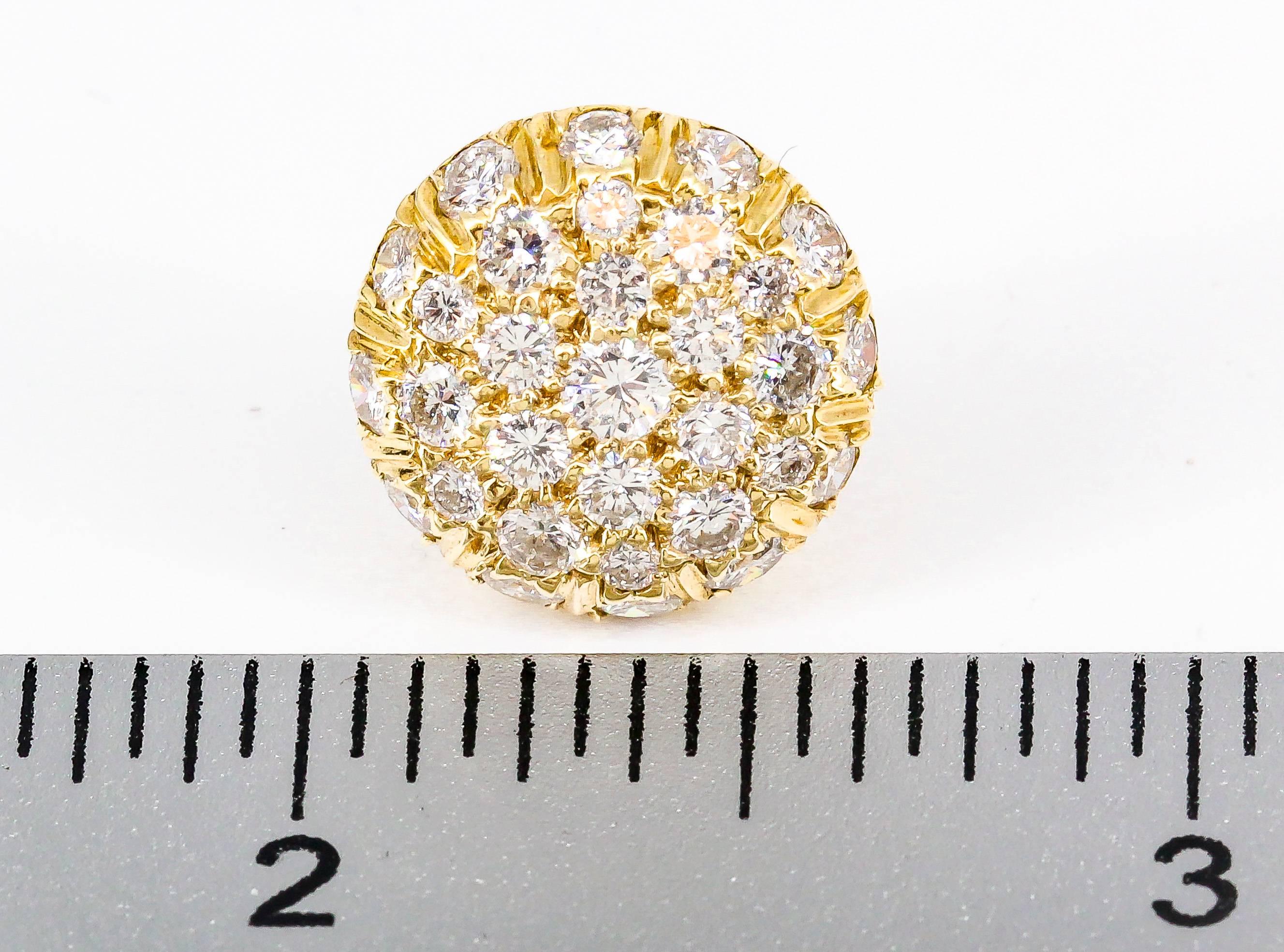 Harry Winston Diamond and Gold Button Earrings 1