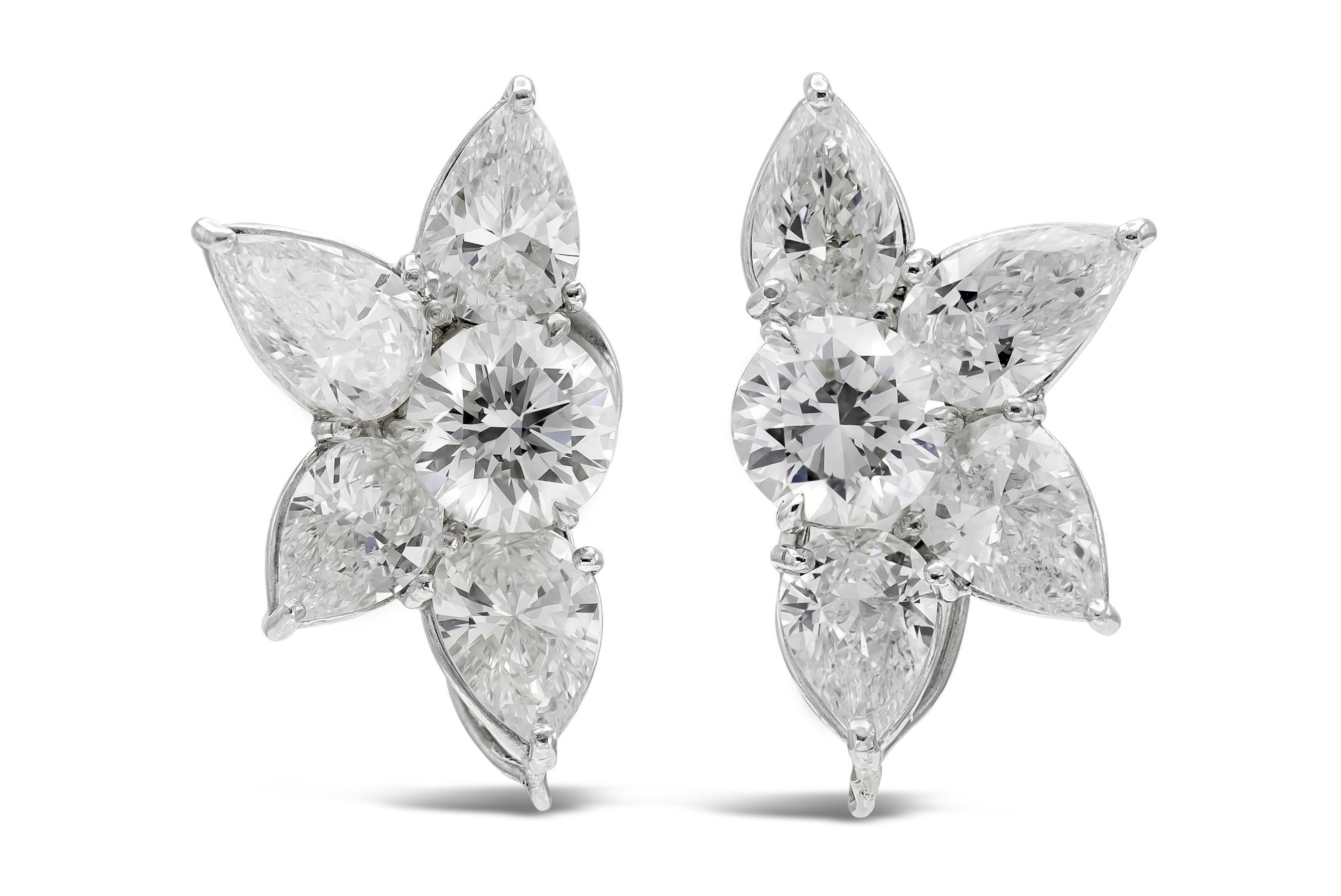 Orecchini a pendente con diamanti e pera di Harry Winston In condizioni buone in vendita a New York, NY