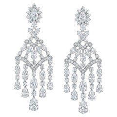 Harry Winston Diamond Dangling Earrings – Platinum