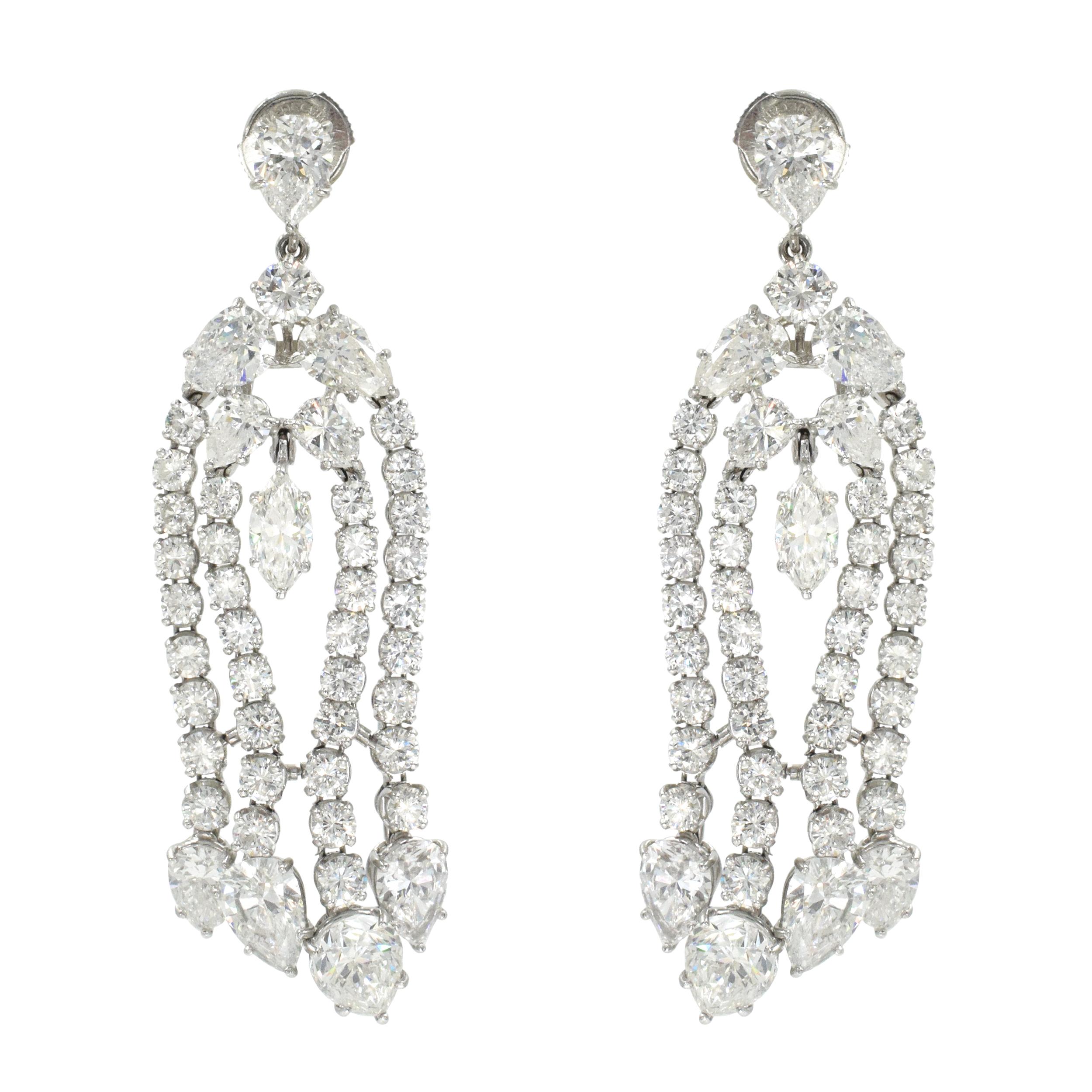 Diamant-Ohrringe von Harry Winston im Zustand „Hervorragend“ im Angebot in New York, NY