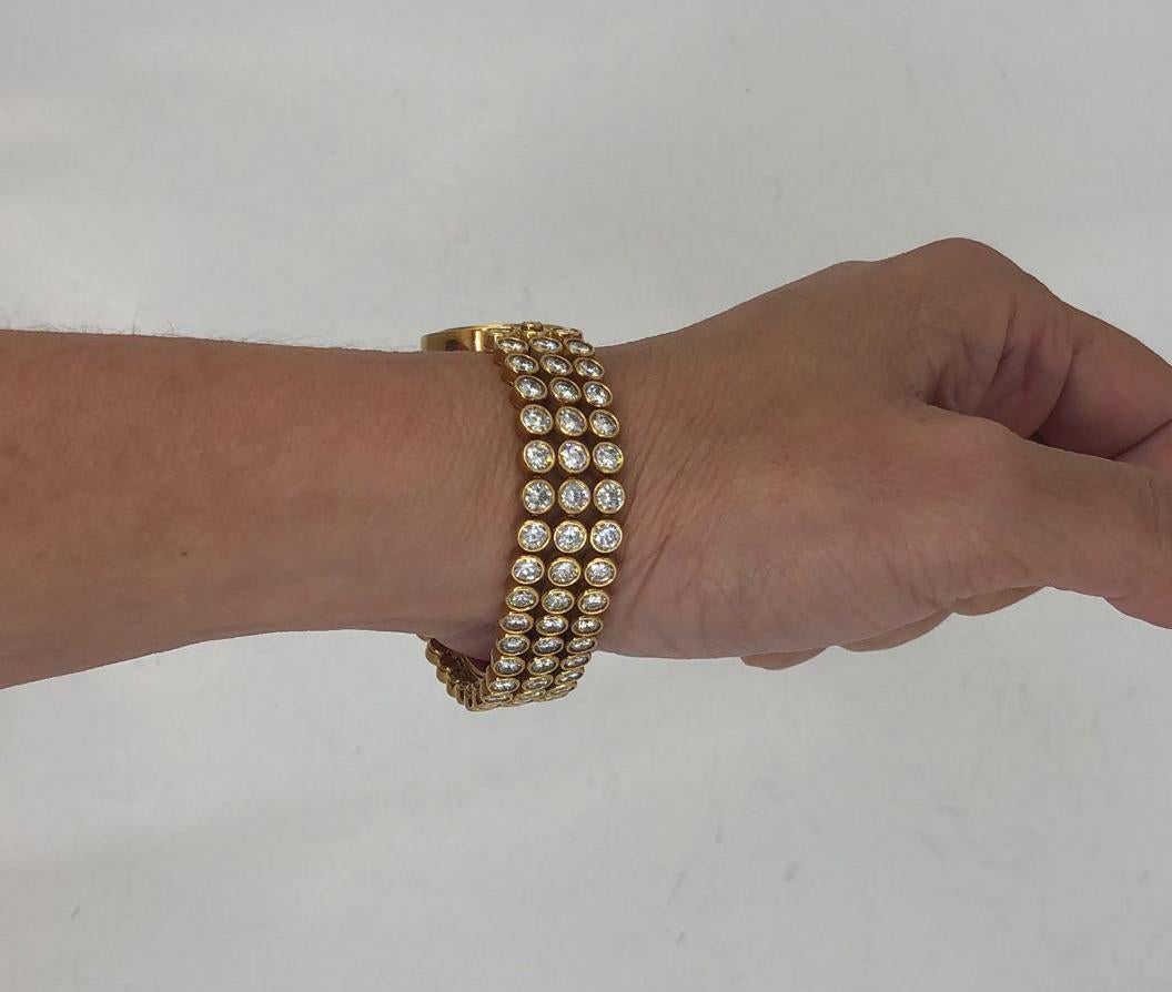 Harry Winston Diamant Gold Drei-Strang-Damenuhr im Zustand „Gut“ im Angebot in New York, NY