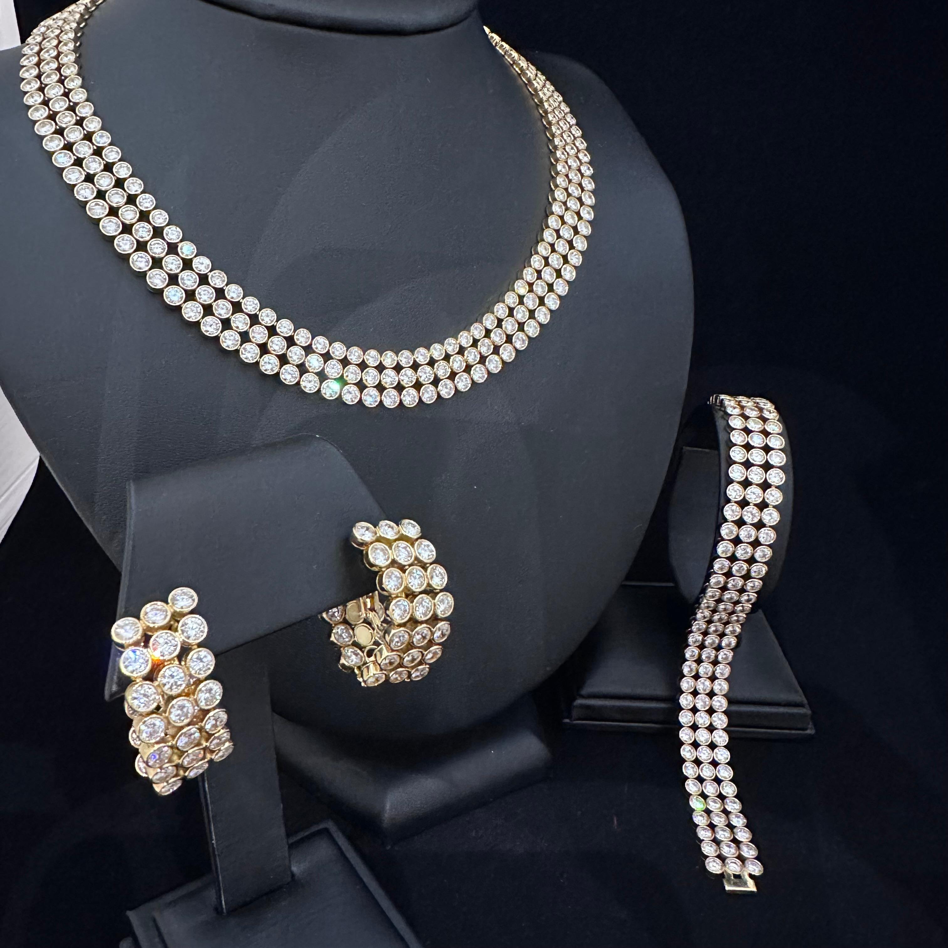 Harry Winston Diamond Necklace Bracelet & Earrings Set 18k Yellow Gold In Excellent Condition For Sale In Beverly Hills, CA
