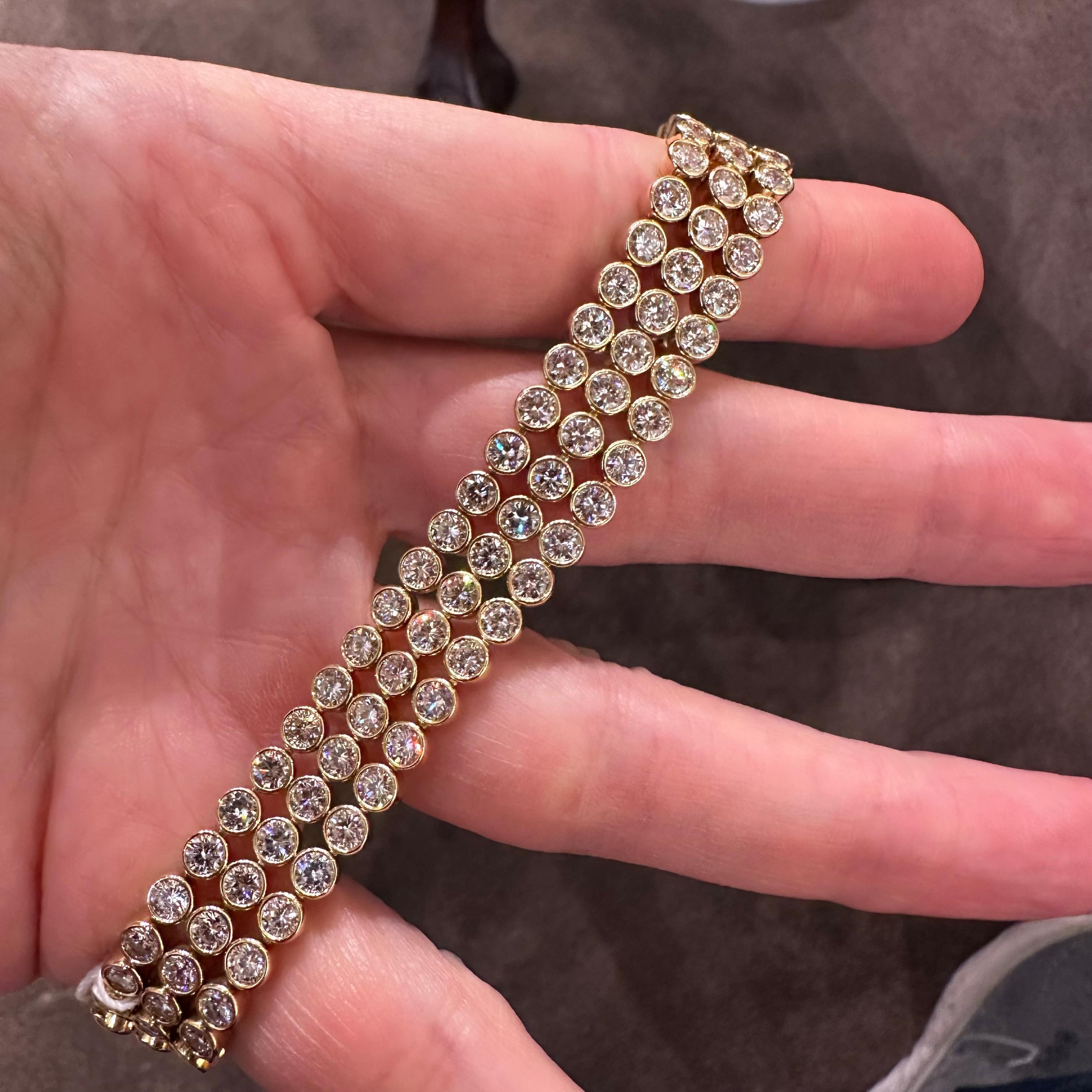 Women's or Men's Harry Winston Diamond Necklace Bracelet & Earrings Set 18k Yellow Gold For Sale