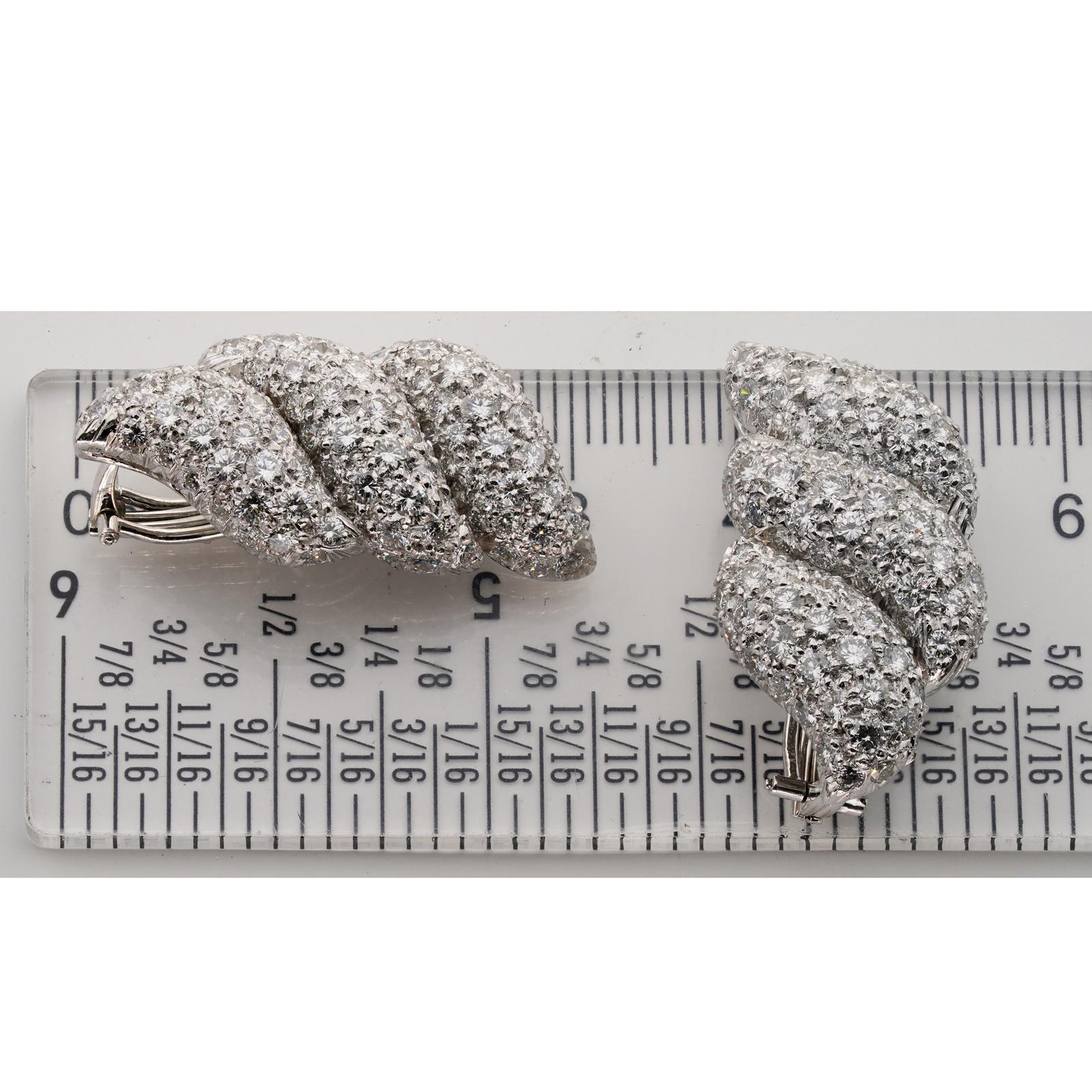 Pendientes HARRY WINSTON de diamantes y platino en venta 2