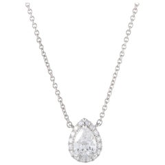 Collier pendentif en forme de poire en platine et diamants Harry Winston