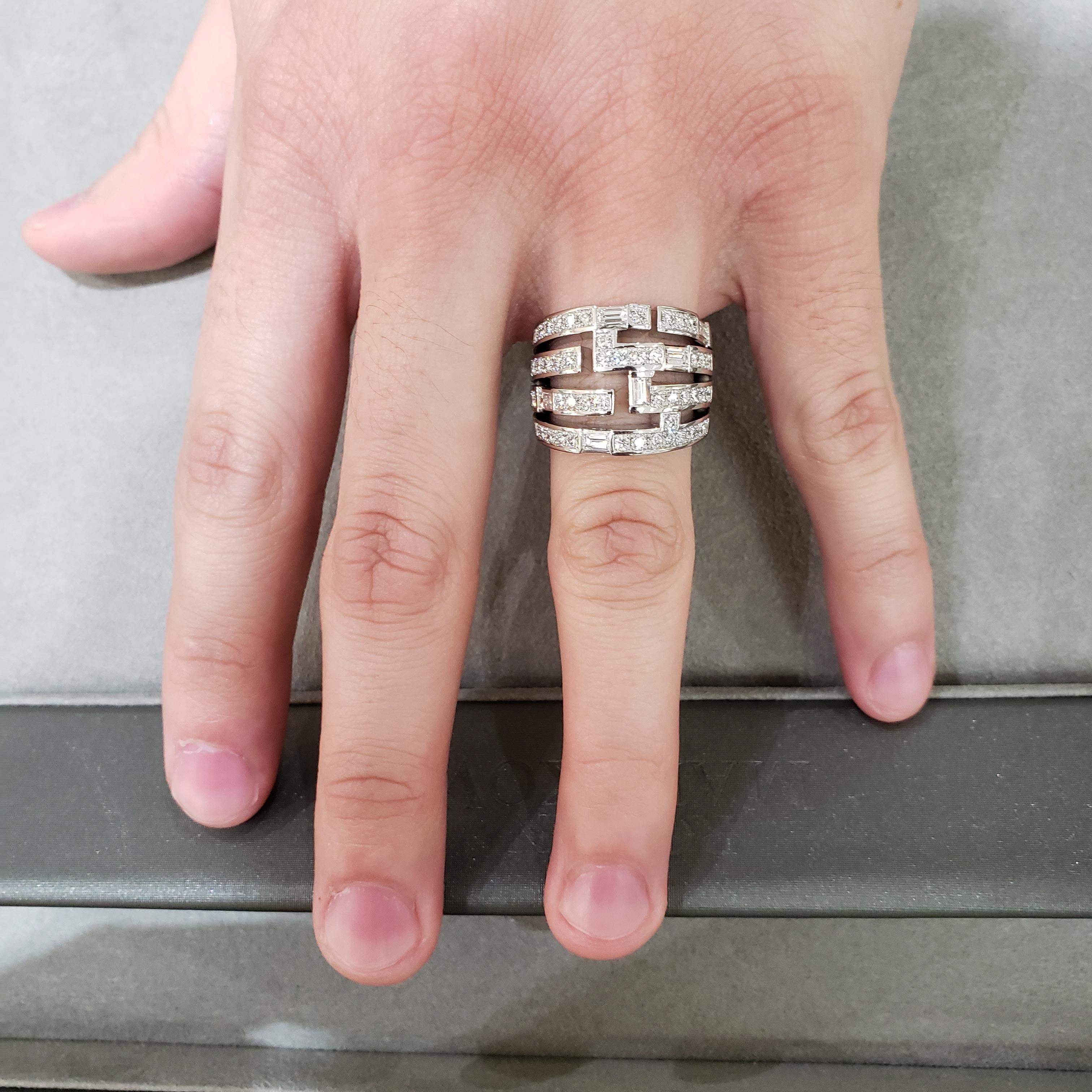 Contemporary Harry Winston Diamond Traffic Ring
