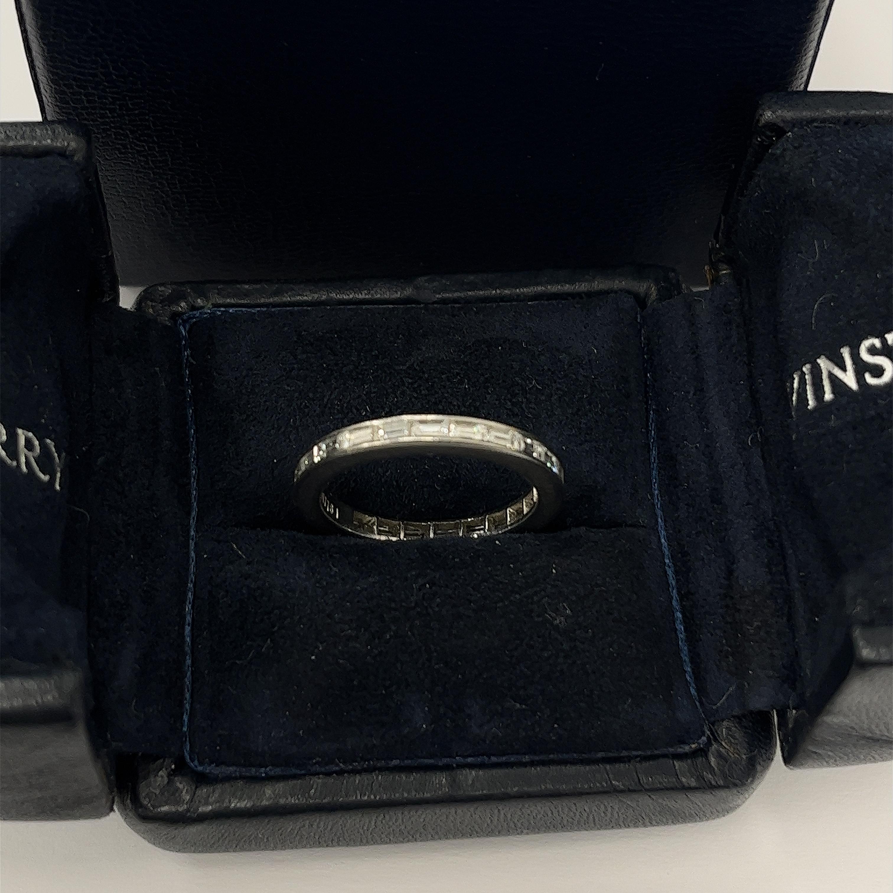 Harry Winston Diamond Wedding Band Set With Baguette Diamonds In Excellent Condition For Sale In London, GB
