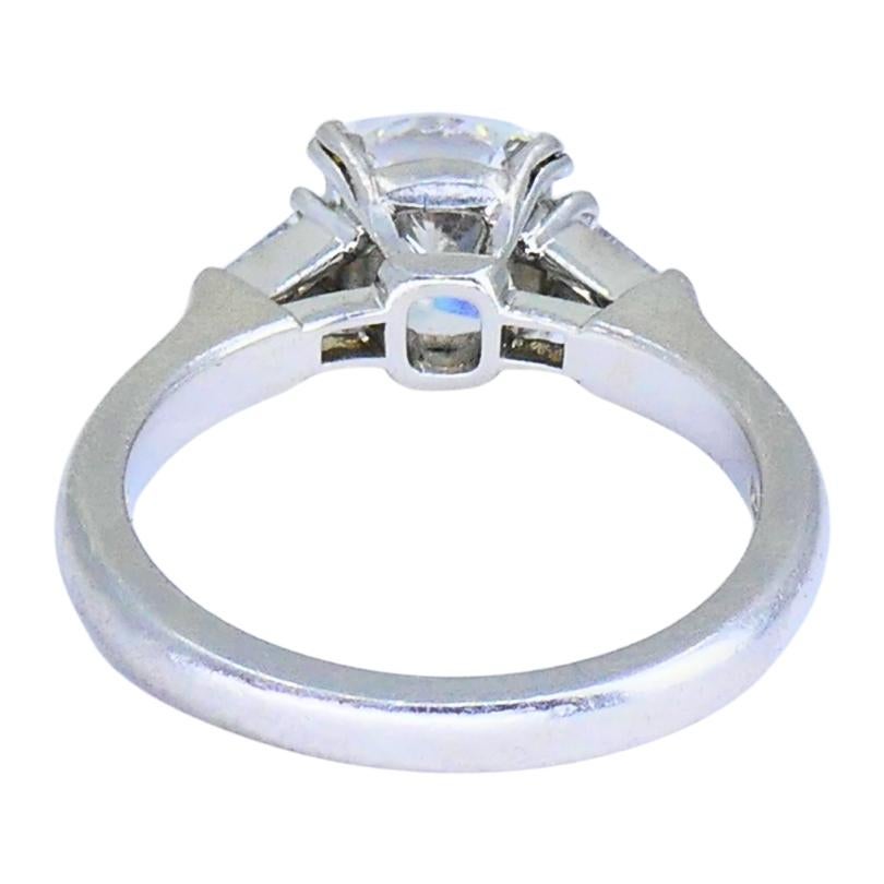 Bague de fiançailles Harry Winston Diamant taille coussin 1,77 carat F/VS2 GIA Estate en vente 2