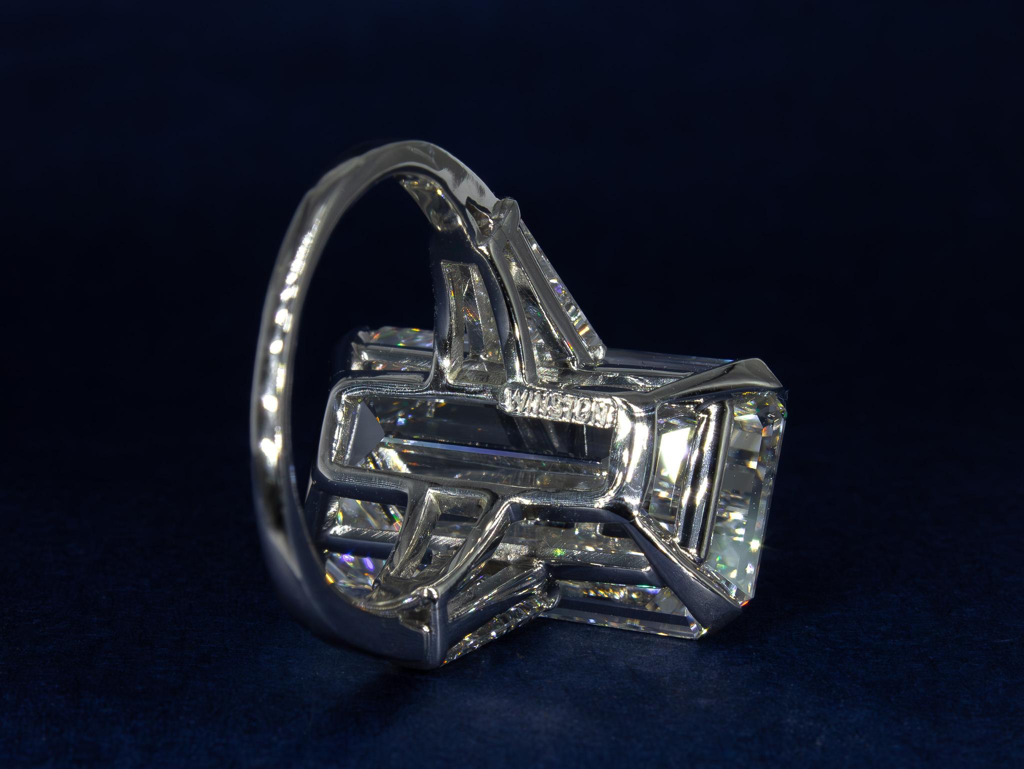 Harry Winston GIA Certified 16.67 Carat GIA I VVS1 Emerald Cut Diamond Ring 4