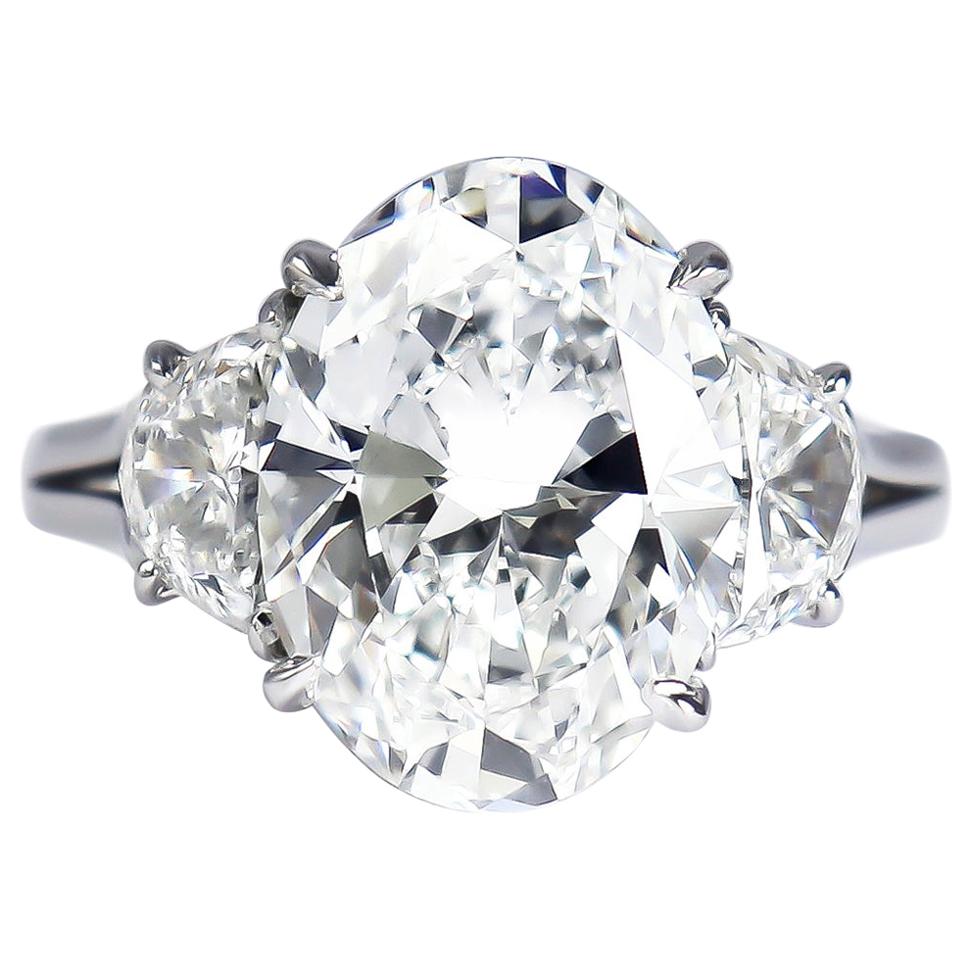 Harry Winston GIA Certified 5.01 Carat E VS1 Oval Brilliant Diamond Ring