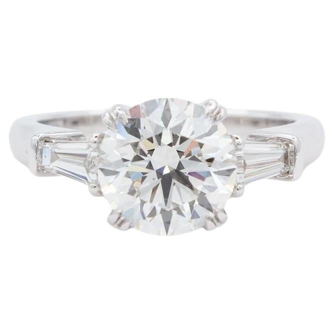 Harry Winston GIA Certified Three Stone Platinum Diamond Engagement Ring 2.19ctw For Sale