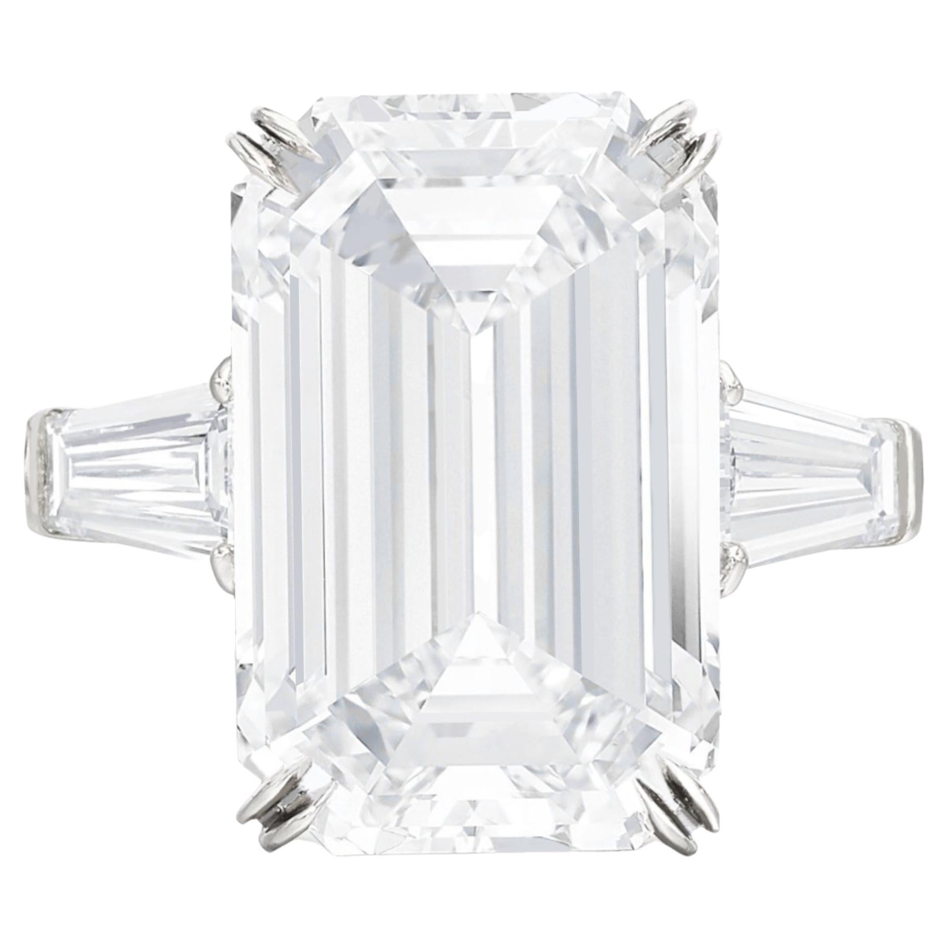 Modern HARRY WINSTON Investment grade D color Emerald Cut Diamond Ring For Sale