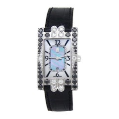 Harry Winston Lady’s Avenue Classic 18k White Gold Quartz Ladies Watch 310UQW