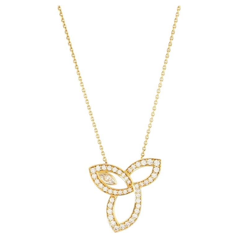 Harry Winston Lily Cluster Pendant Necklace 18K Yellow Gold with Diamonds