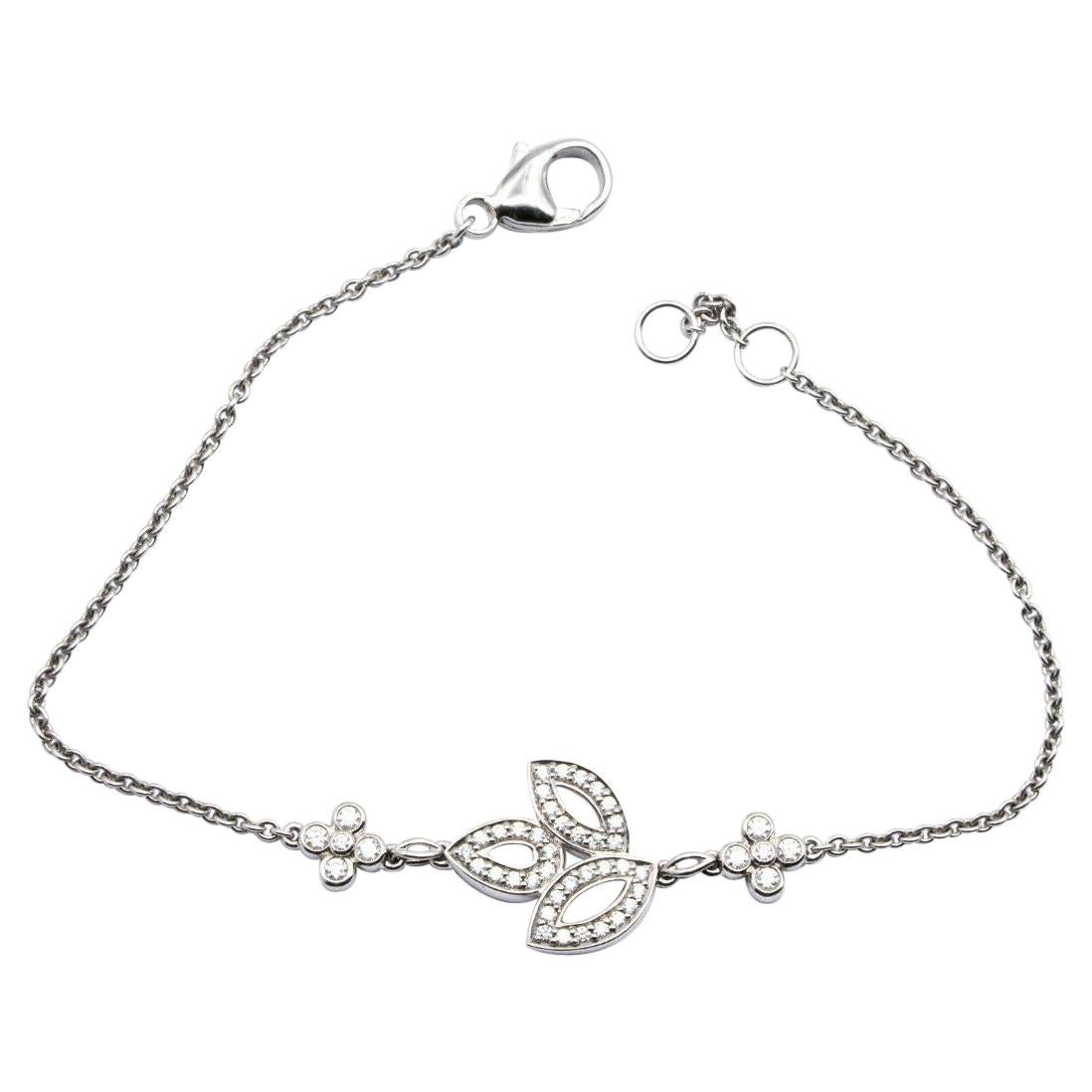 Harry Winston Lily Cluster Platinum Diamond Bracelet Retail $5, 200