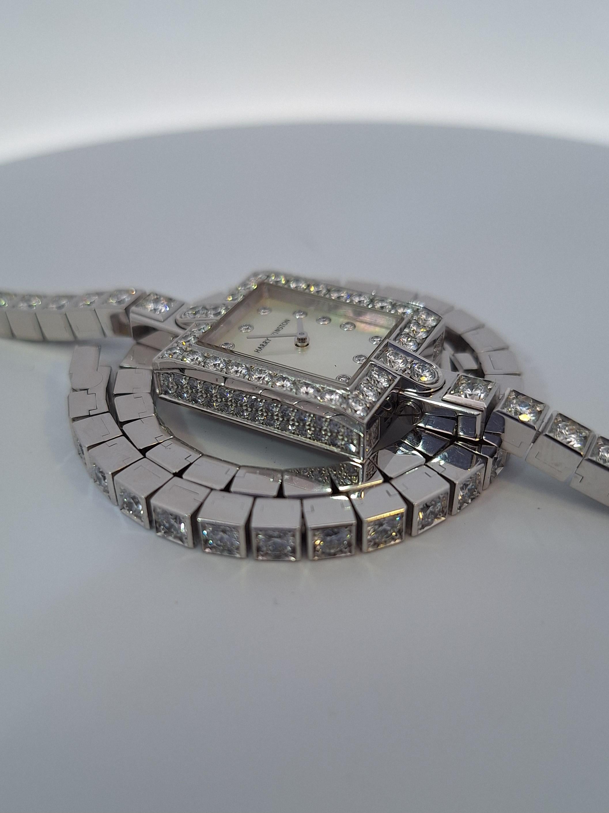 Harry Winston Mother of Pearl Diamond Bracelet Watch In Excellent Condition For Sale In New York, NY