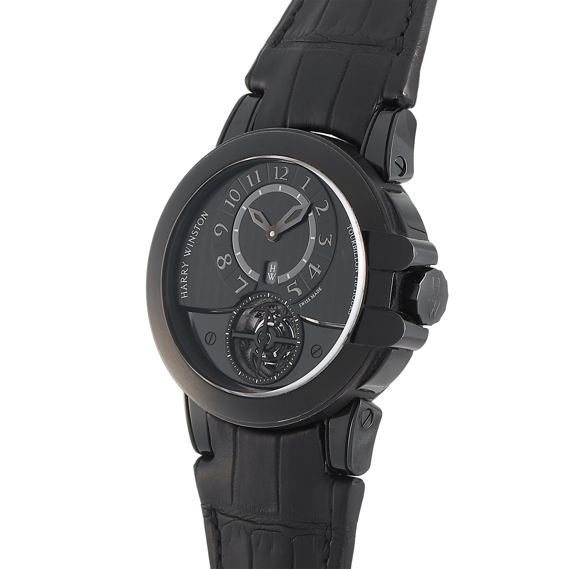 Die Harry Winston Ocean Tourbillon Project Z3, Referenznummer 400/MAT 44 WK, wird in einer auf 12 Stück limitierten Auflage präsentiert.

Die Uhr verfügt über ein schwarzes PVD-beschichtetes 18-karätiges Weißgoldgehäuse mit einem durchsichtigen