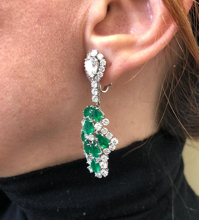 Harry Winston Emerald Diamond Chandelier Earrings For Sale 3