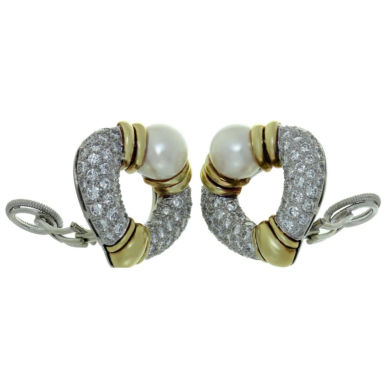 Women's Harry Winston Pearl Diamond Platinum Gold Rotatable Clip-On Earrings For Sale