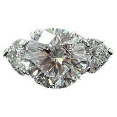 Harry Winston Platinum 4.05 cts Diamond Ring