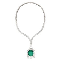 HARRY WINSTON Platinum And 18K White Gold Diamond And Emerald Necklace