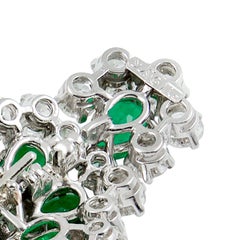 Harry Winston Orecchini a clip staccabili in platino con smeraldi colombiani e diamanti