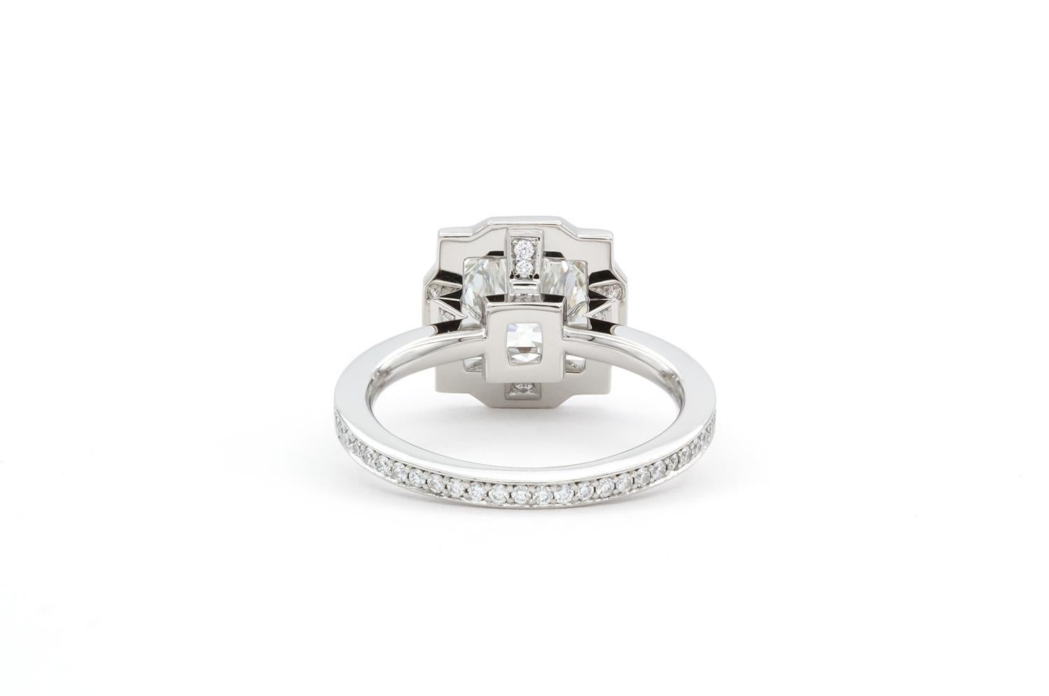 Contemporary Harry Winston Platinum & Diamond Belle Halo Engagement Ring 2.00ctw F/VVS1 GIA