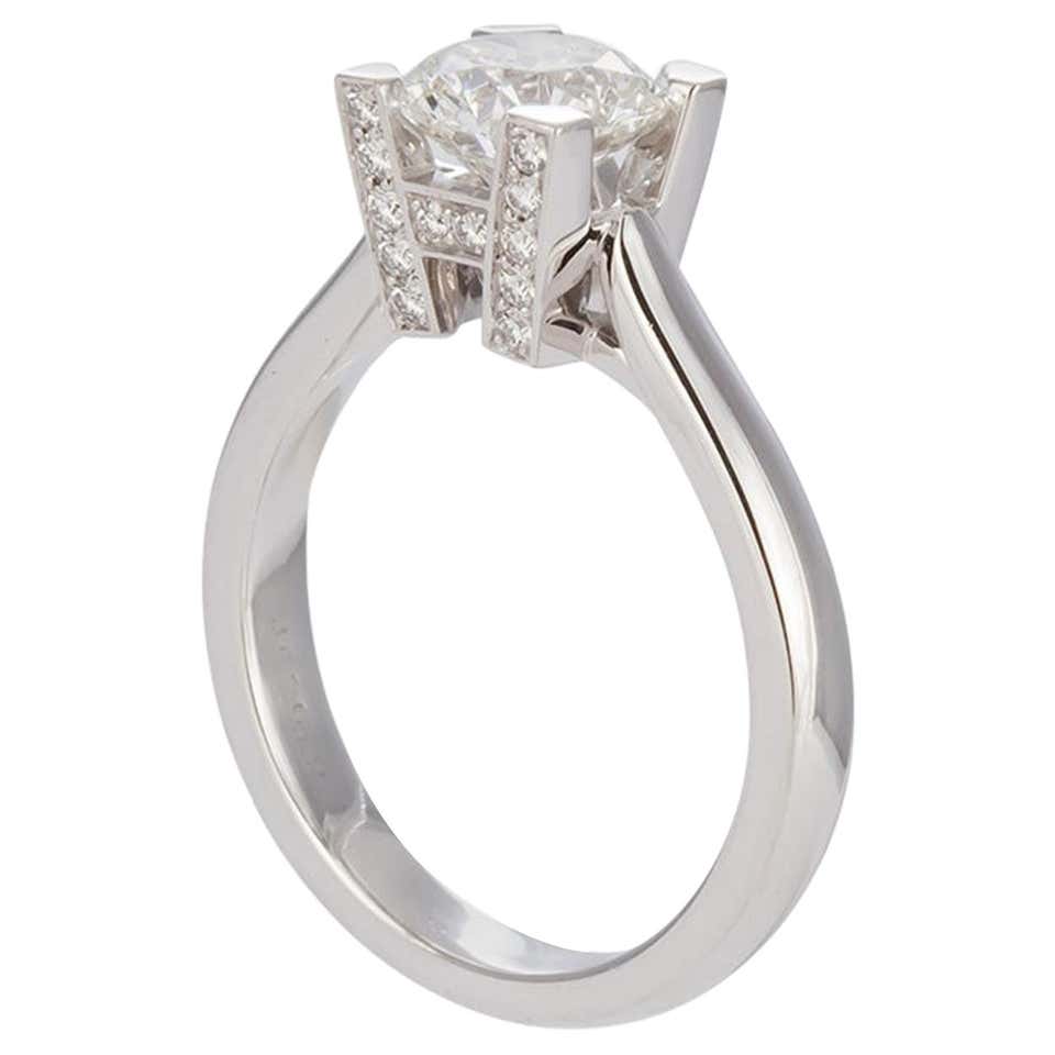 Harry Winston Solitaire Rings - 13 For Sale at 1stDibs