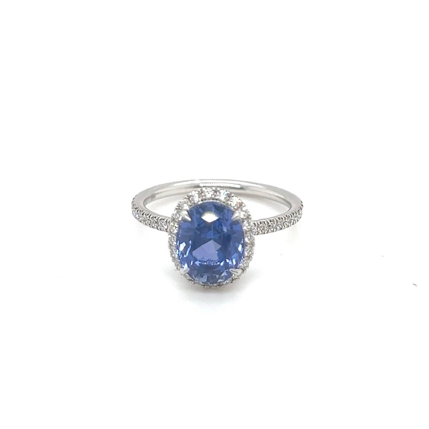 Harry Winston Platinum Sapphire and Diamond Ring For Sale 3