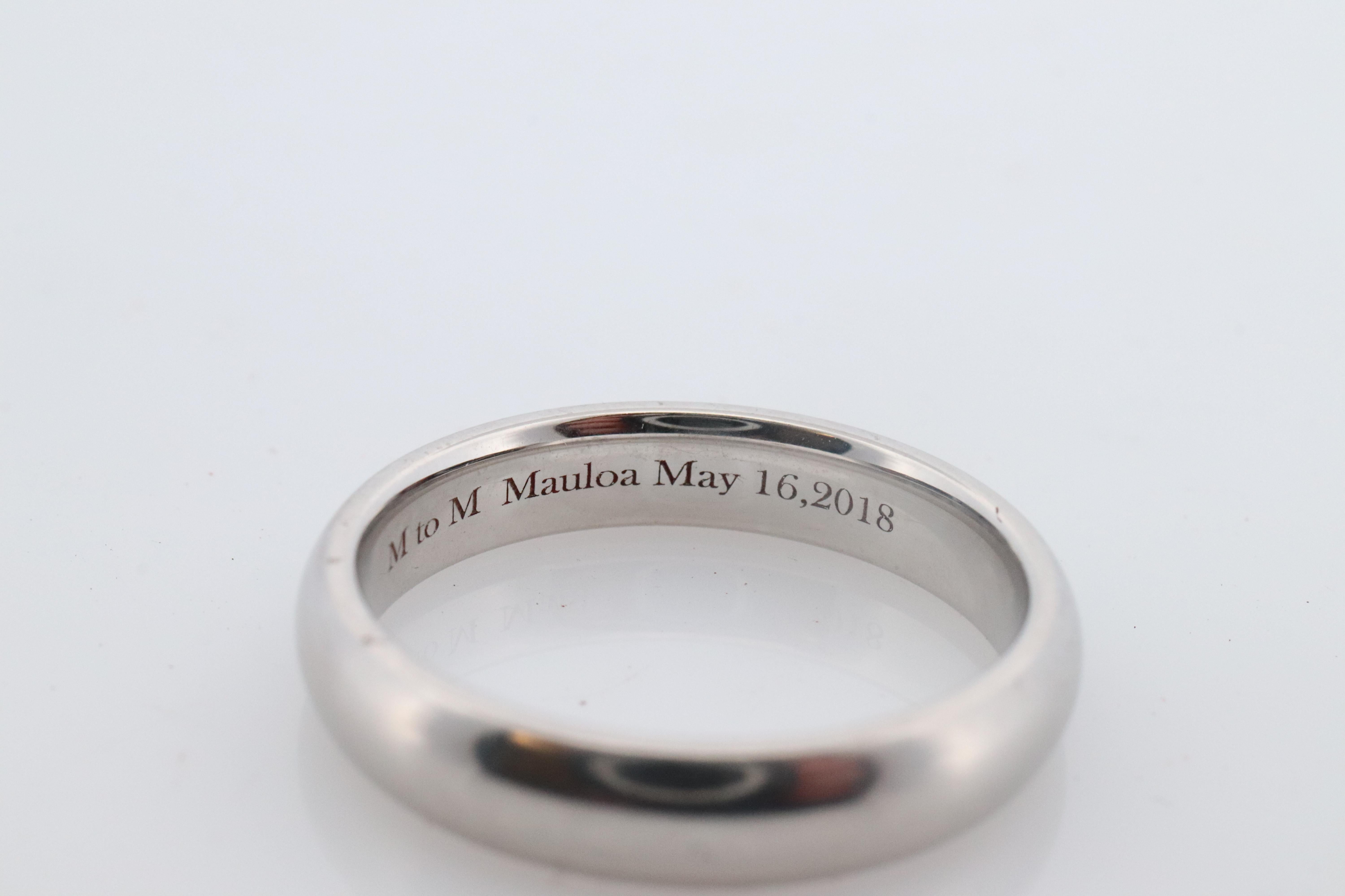 Women's Harry Winston Ring. Comfort Fit Harry Winston Wedding 4mm wide Band. For Sale