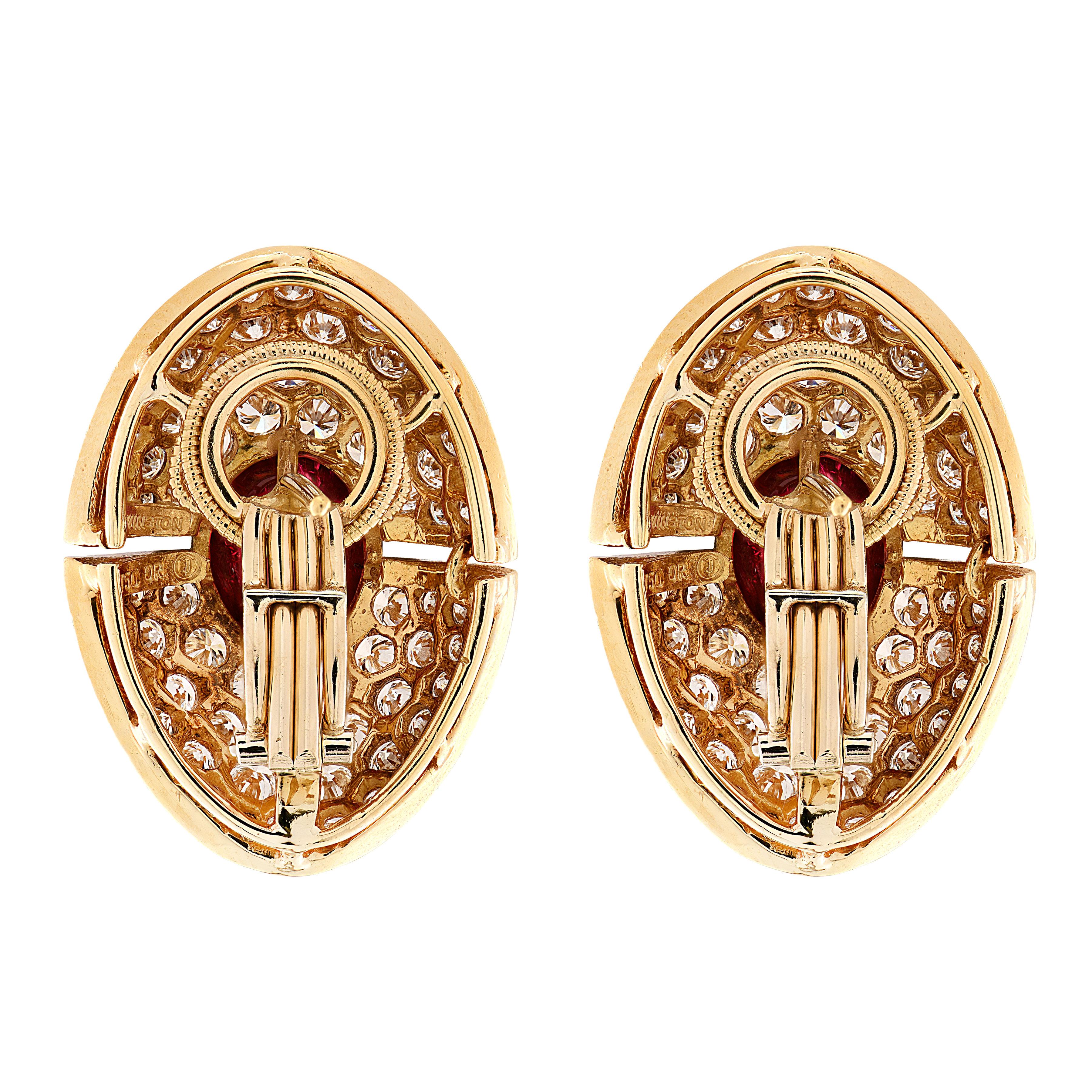 Harry Winston Ruby & Diamond Earrings (Cabochon) im Angebot