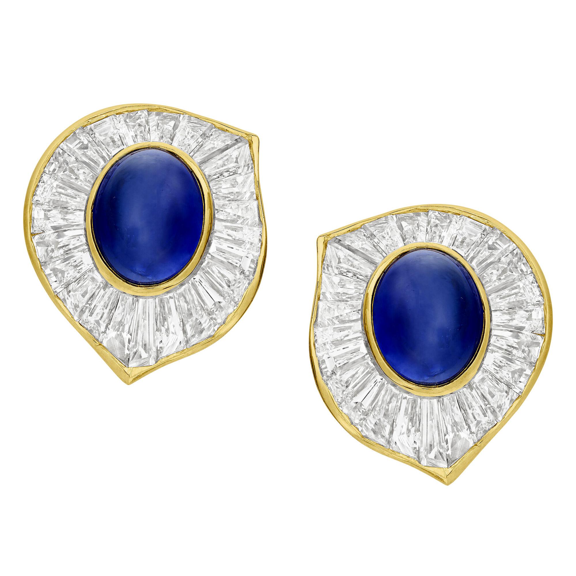 This exquisite pair of vintage cufflinks by Harry Winston epitomizes luxury and sophistication, blending masterful craftsmanship with timeless design. Central to each cufflink are magnificent cabochon sapphires, each weighing approximately 4 carats,