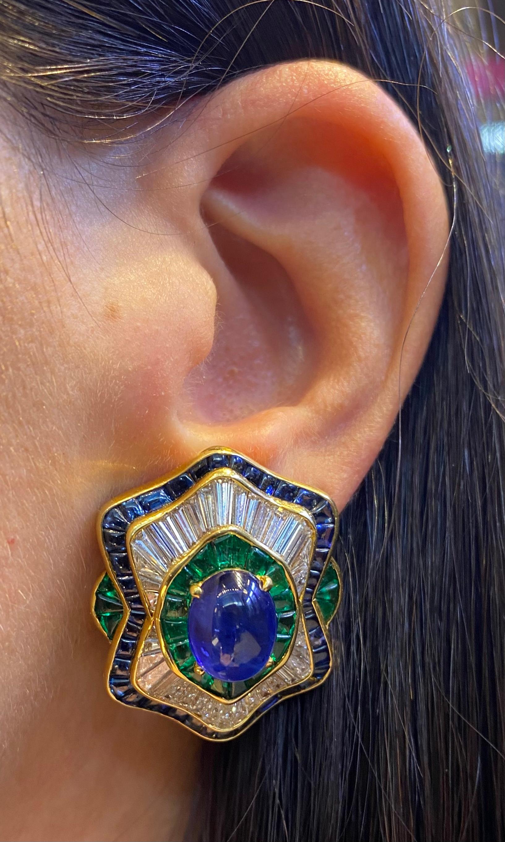 Harry Winston Saphir-Smaragd- und Diamant-Ohrringe (Cabochon)