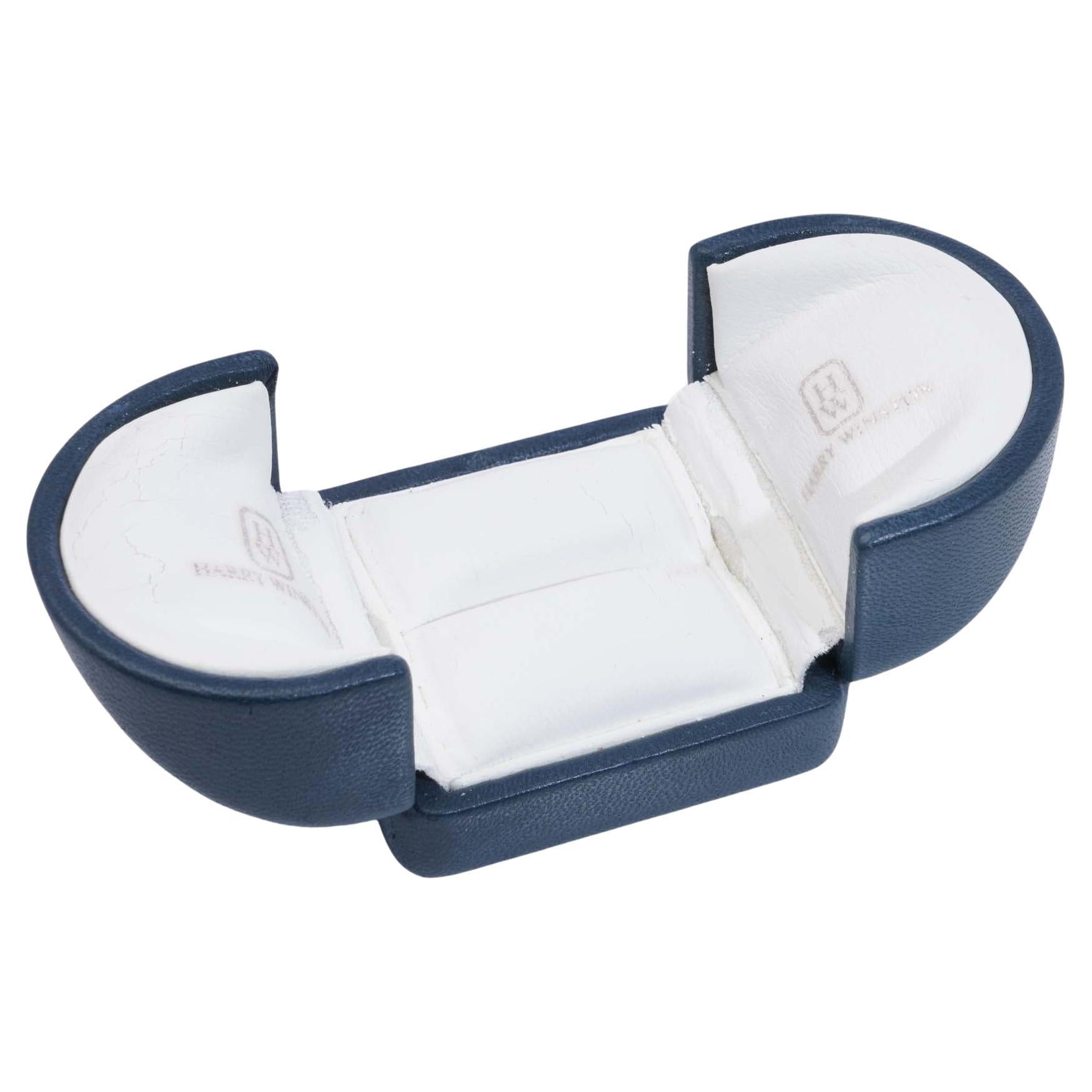 Harry Winston  side opening ring box