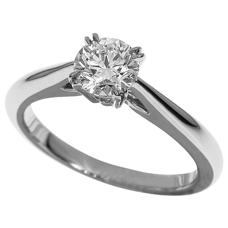 Harry Winston Solitaire Diamond Round Brilliant Platinum Engagement