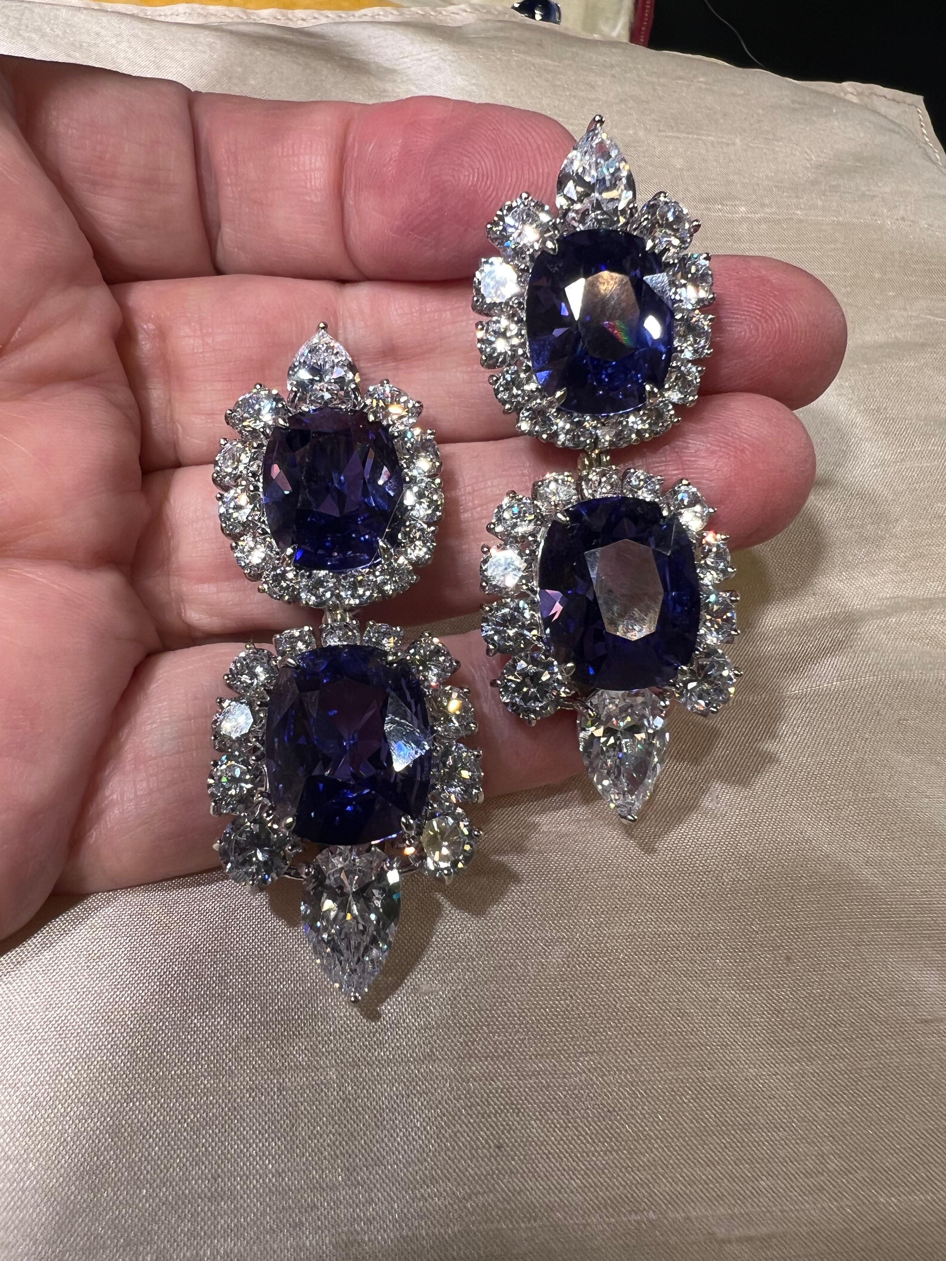 Harry Winston Style Lab Grown CZ and Sapphire Stunning Chandelier Earrings In New Condition In New York, NY