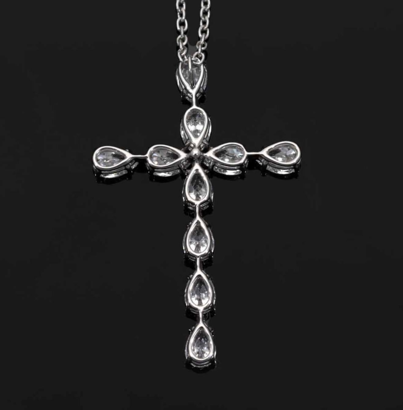 HARRY WINSTON Symbols Pear Shaped Diamond 1.90ct Cross Platinum Pendant Necklace For Sale 6