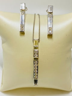 Harry Winston Traffic Large Diamond Pendant and Earrings Set