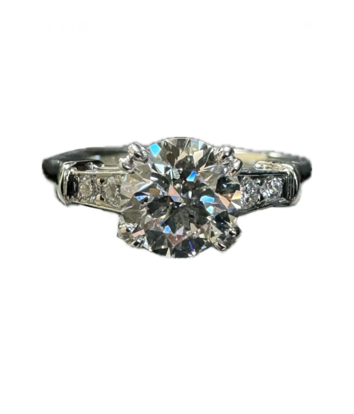 Harry Winston Tryst Platinum GIA Certified 0.87 E VS1 Diamond Engagement Ring In Excellent Condition For Sale In Los Angeles, CA