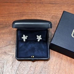 Harry Winston Winston Cluster Diamond Platinum Stud Earrings (Medium)