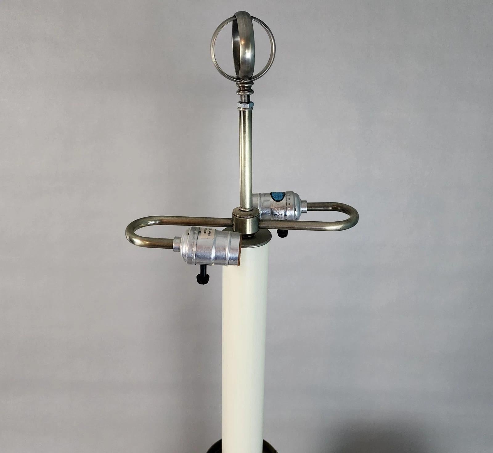 Hart Associates Table Lamp Vintage For Sale 2