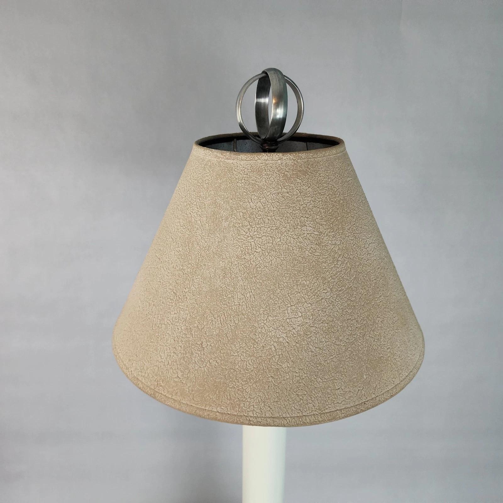 Hart Associates Table Lamp Vintage For Sale 3
