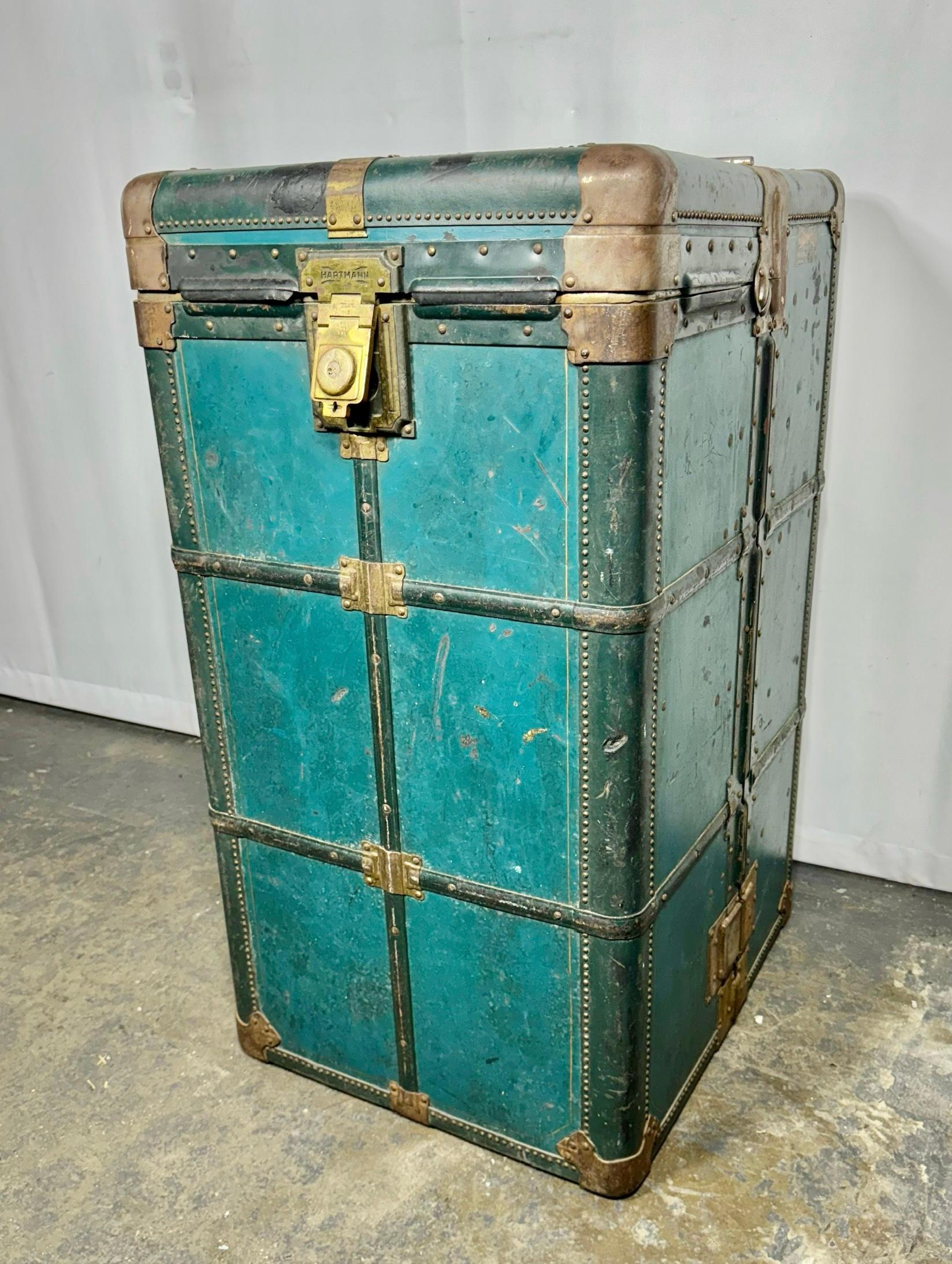Hartmann Cushion Top Wardrobe Trunk Deco Design, Circa 1920's RARE BLUE COLOR 5