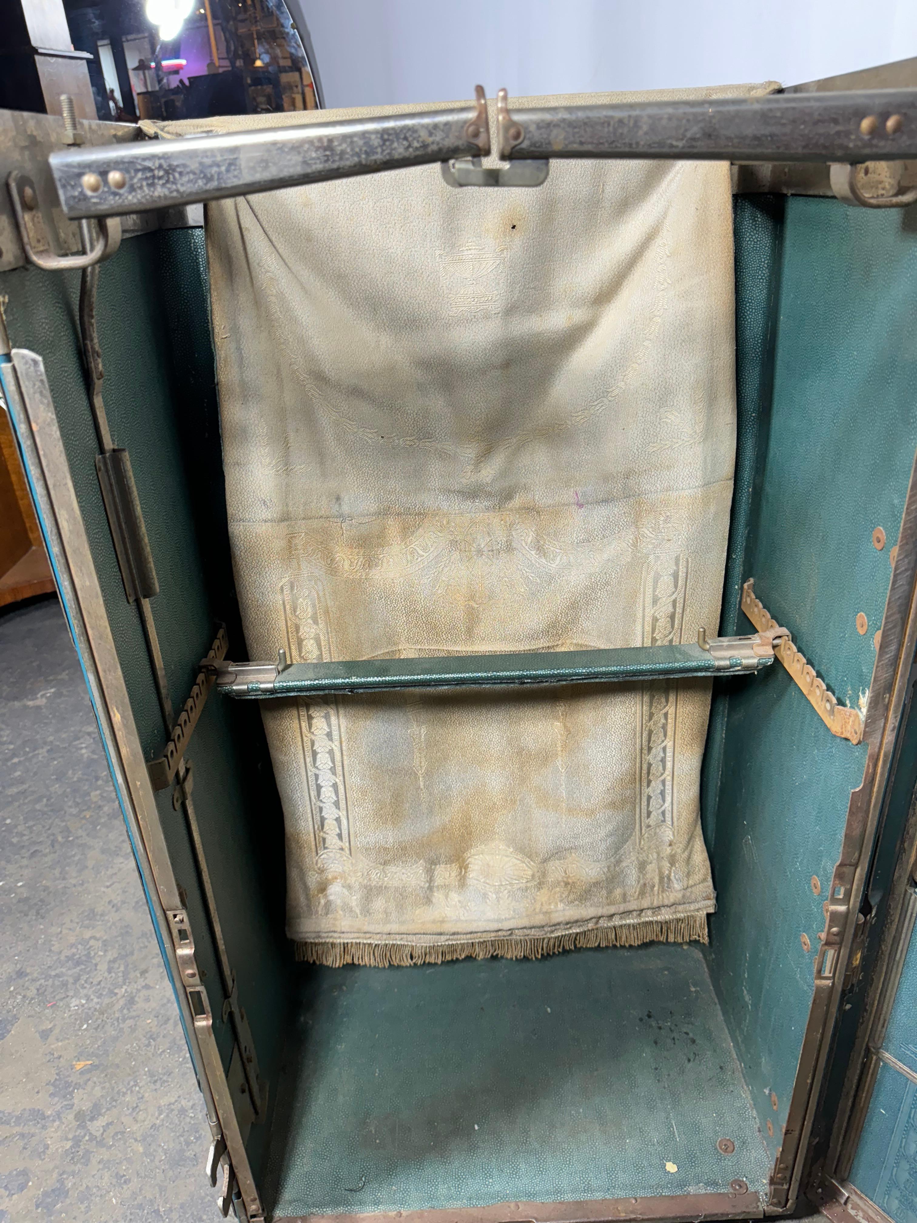 Hartmann Cushion Top Wardrobe Trunk Deco Design, Circa 1920's RARE BLUE COLOR 11