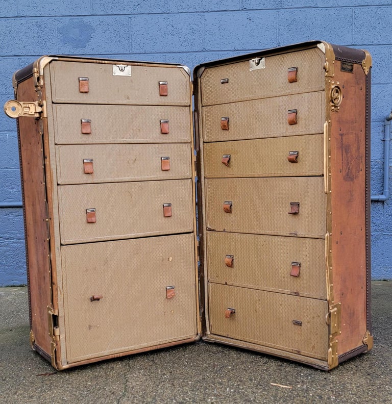 Hartmann Trunk Company Furniture - 7 For Sale at 1stDibs  vintage hartmann  trunk, hartmann & company, hartmann luggage vintage