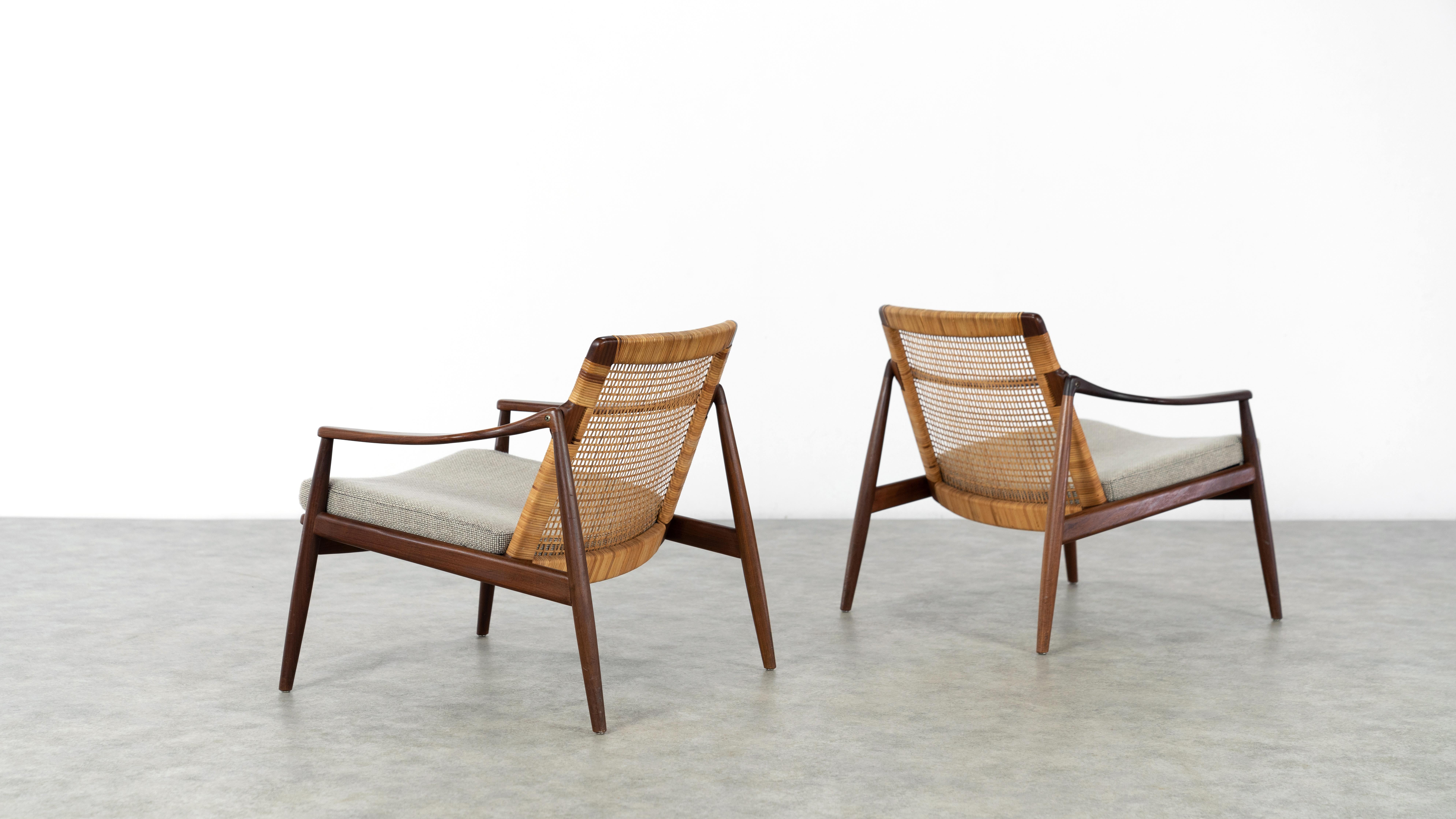 Hartmut Lohmeyer, 2 Lounge Chair Walnut & Kvadrat, 1962 by Wilkhahn, Germany 6