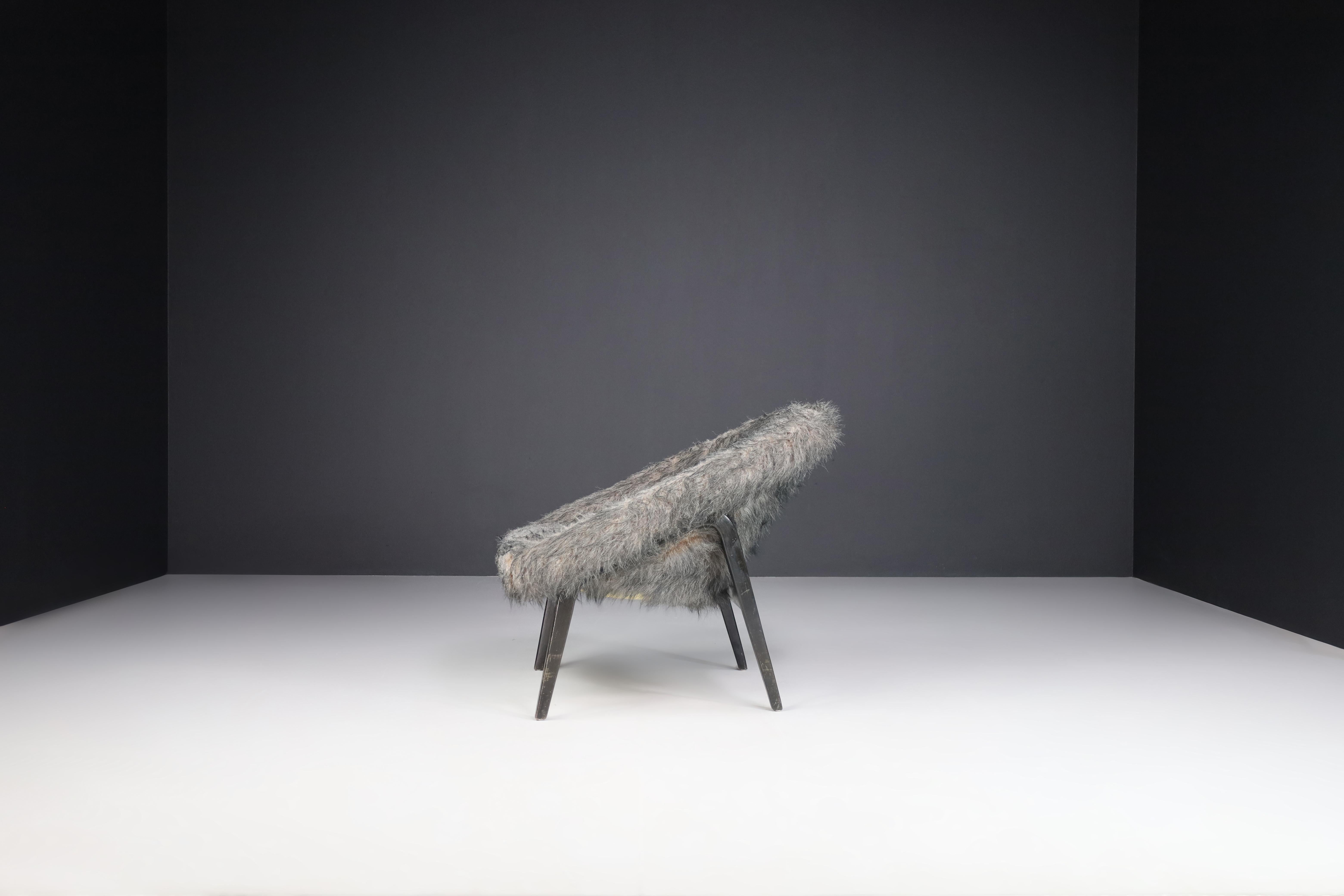 Sillón Hartmut Lohmeyer para Artifort, Países Bajos, 1957 Tela en venta
